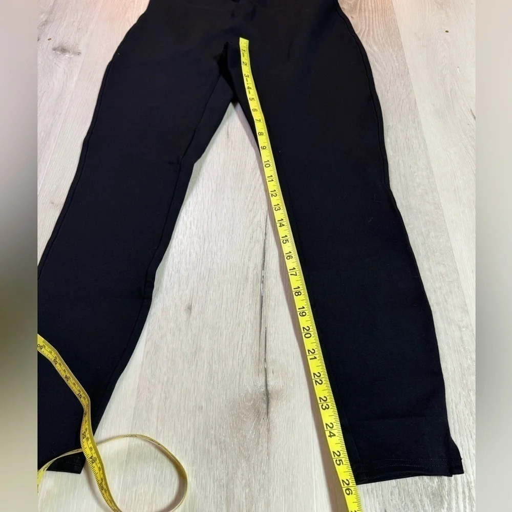 Spanx Ponte Notched Ankle Legging in black, Size Small
